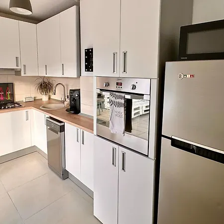 Apartman Bonjour With Terrace And Parking Kolozsvár