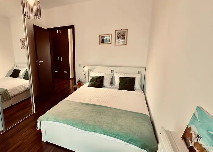 Apartment Bonjour With Terrace And Parking