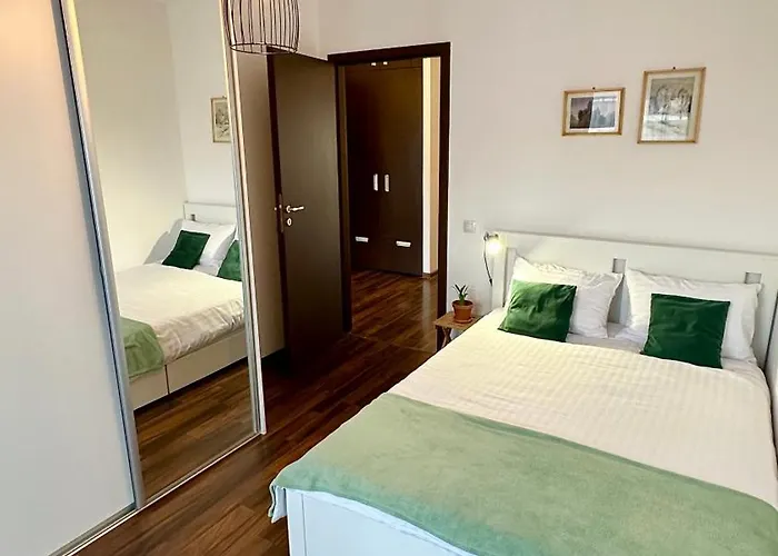 Bonjour With Terrace And Parking Lägenhet Cluj-Napoca