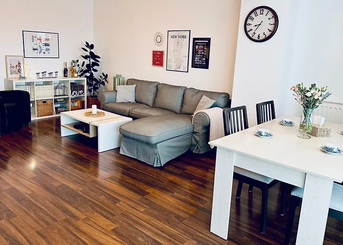 Apartment Bonjour With Terrace And Parking Cluj-Napoca