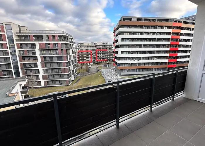 Bonjour With Terrace And Parking Daire Kaloşvar